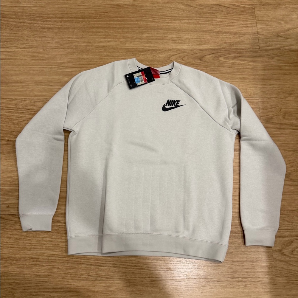 Nike Women’s Crewneck Sweatshirt - Light Gray with Black Logo size L new
